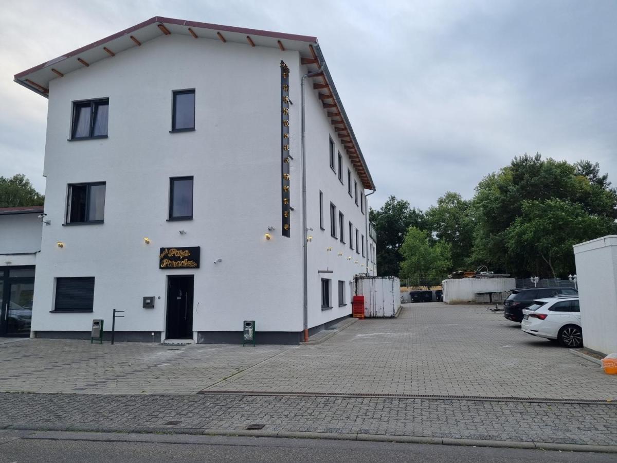 Hotel Pasa Paradies Kostenlose Parkplaetze Hanau Extérieur photo